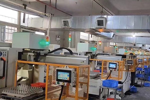 Test equipment for flow rate and spray angle